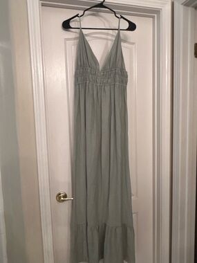 Elegant Sage Green Maxi Dress with Smocked Bodice